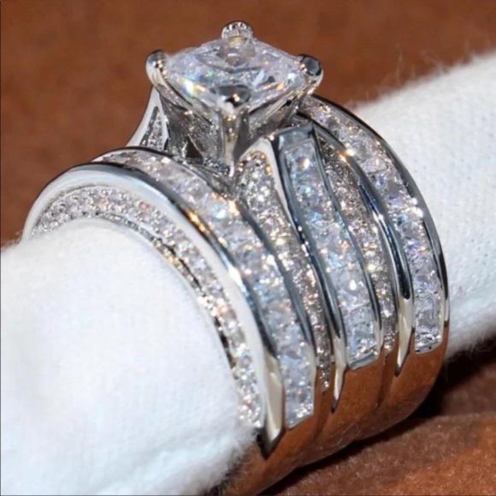 3PC 925 STERLING SILVER DIAMOND ENGAGEMENT RING SET - Picture 3 of 3